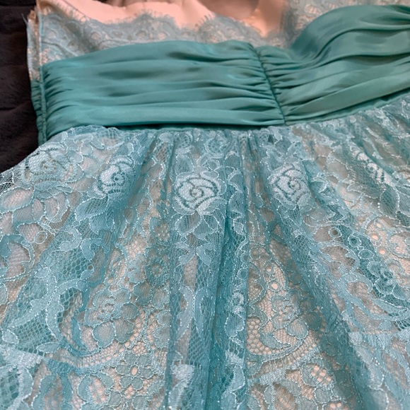 Betsey Johnson Evening Strapless Formal Dress π Size 4 - Picture 17 of 17